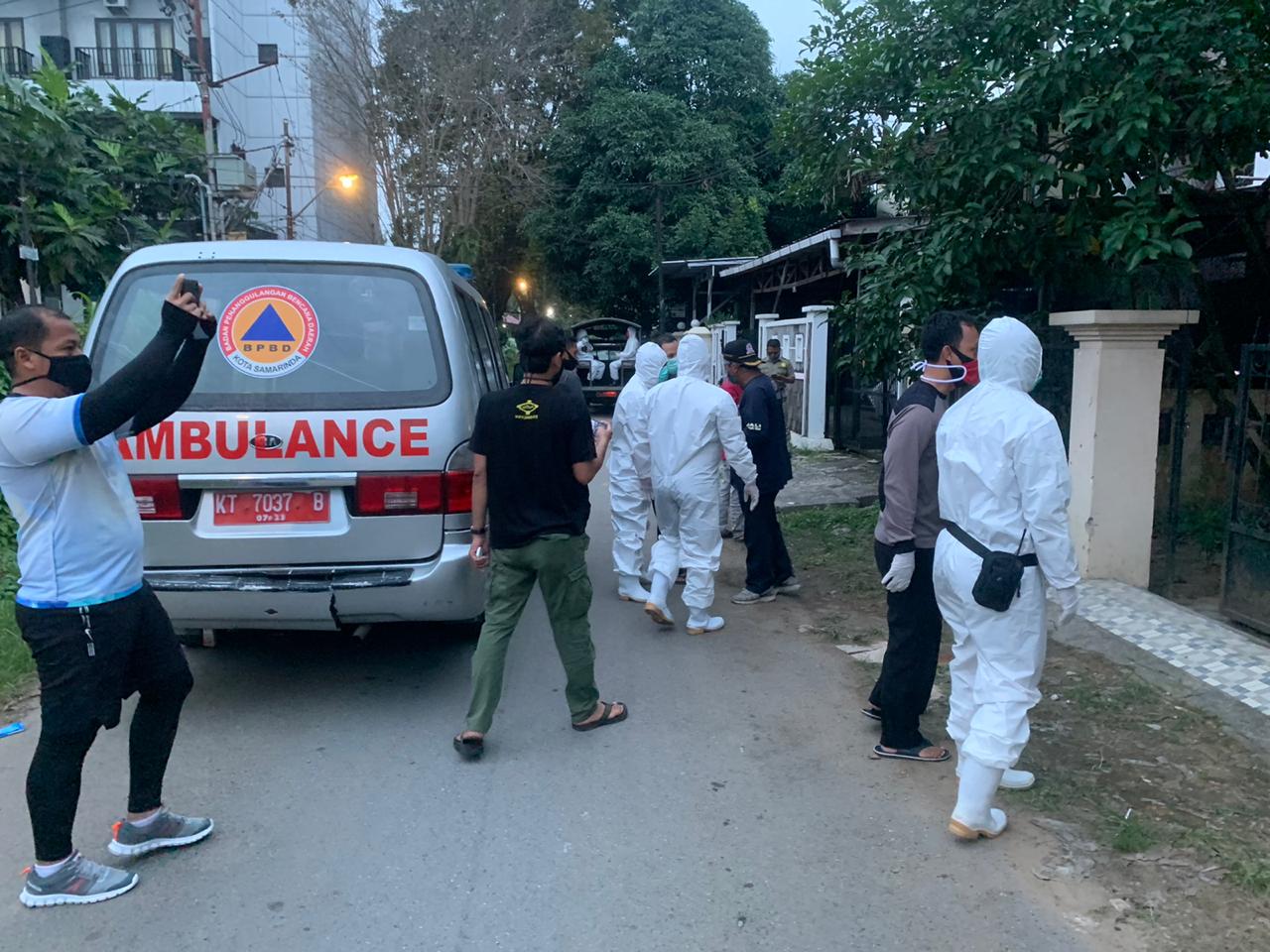 Suasana penjemputan oleh Satgas Covid-19 Samarinda/ IST