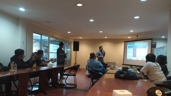Pemaparan pihak LSI Denny JA dan JIP di Samarinda beberapa waktu lalu/ IST